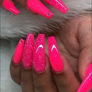 Meet your Posher, Daniela